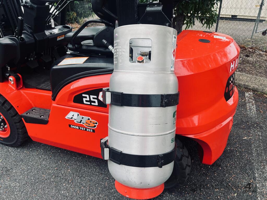 New Duel Fuel Forklift